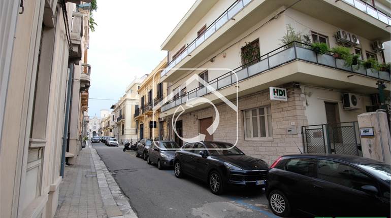 TRILOCALE IN CENTRO AMMOBILIATO RIF. A46/23